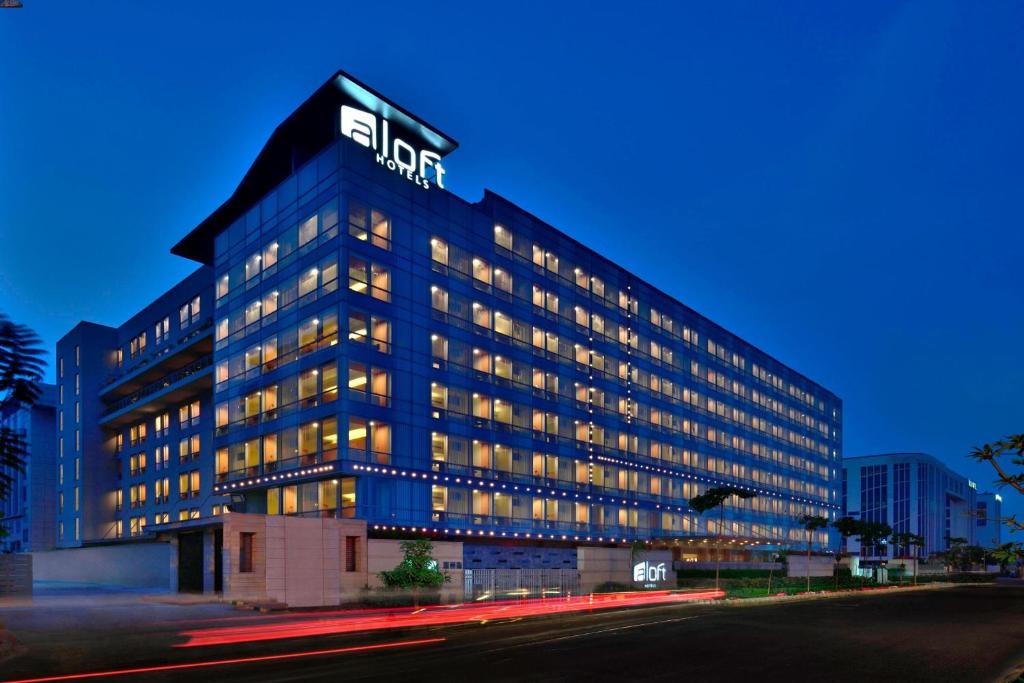 Aloft Hotel escorts