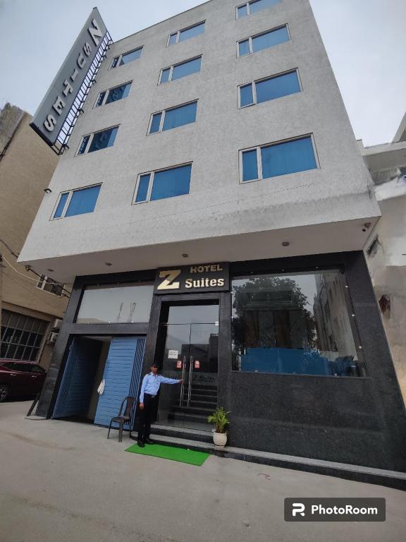 Hotel Z escorts